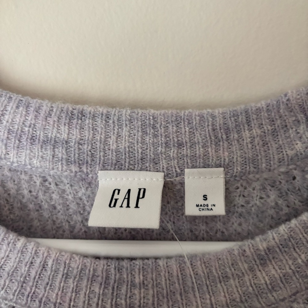 GAP Waffle Stitched Crewneck Sweater in Amethyst Purple color NWT - Picture 3 of 9